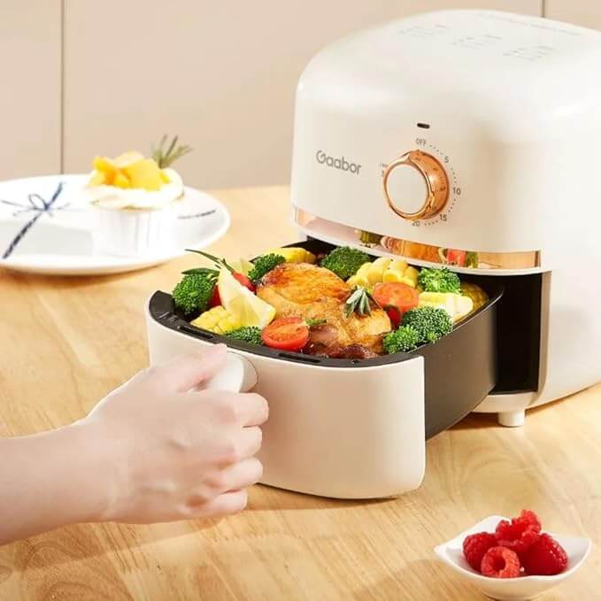 Gaabor Mini Air Fryer - Fritadeira Elétrica Sem Óleo - 1.4L Individual - Off-white e Rose gold